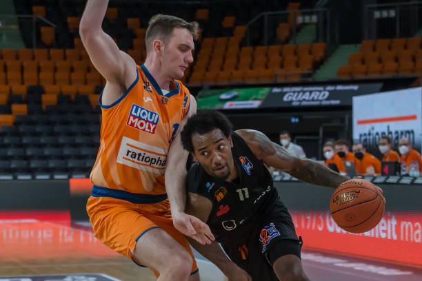 严苛的时候 严苛的时候