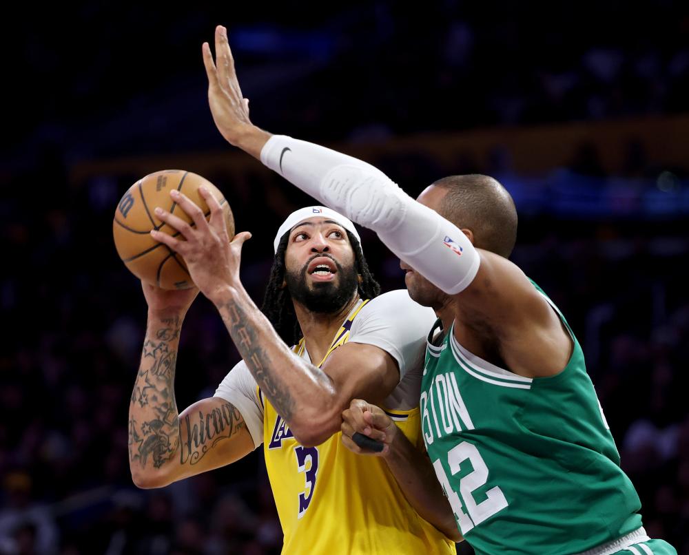 他不仅以精 他不仅以精